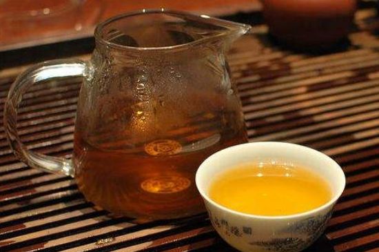 蒸茶和煮茶的區(qū)別，蒸茶和煮茶哪個(gè)好