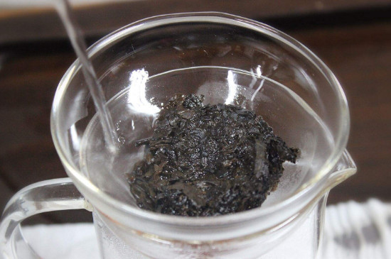 洗茶和潤茶一樣嗎，醒茶跟潤茶、洗茶有什么區(qū)別不同