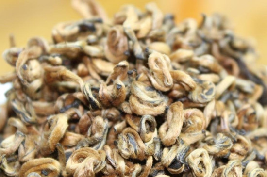 茶葉可以放冰箱嗎，茶需要放冰箱保存嗎