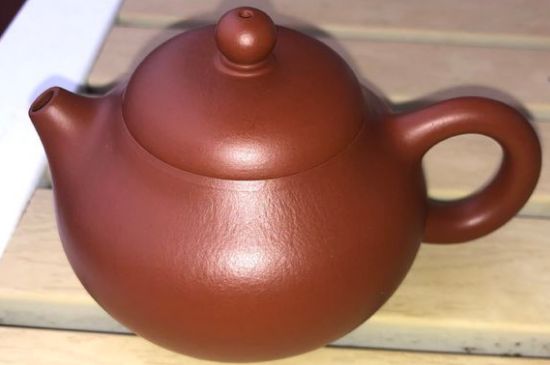 手工紫砂壺和模具壺有什么區(qū)別，快速鑒別手工壺模具壺