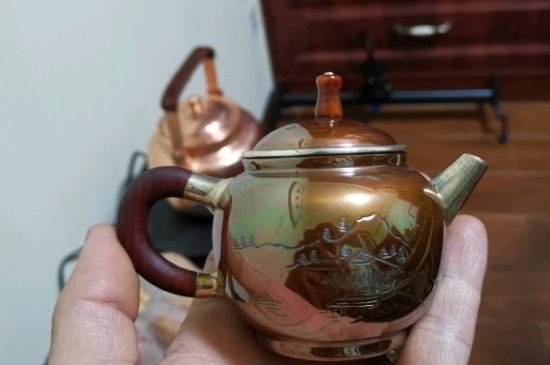 常見的七大材質(zhì)的茶具優(yōu)缺點(diǎn)，用什么材質(zhì)的茶具泡茶最好？