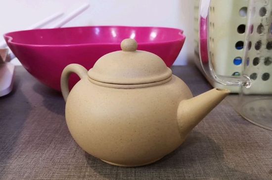 手工紫砂壺和模具壺有什么區(qū)別，快速鑒別手工壺模具壺