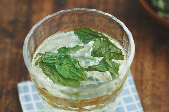 荷葉茶每天喝多少合適，什么時(shí)候喝最好？