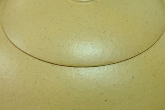 本山綠泥紫砂壺小黑點(diǎn)多嗎，真正本山綠泥會(huì)吐黑嗎？