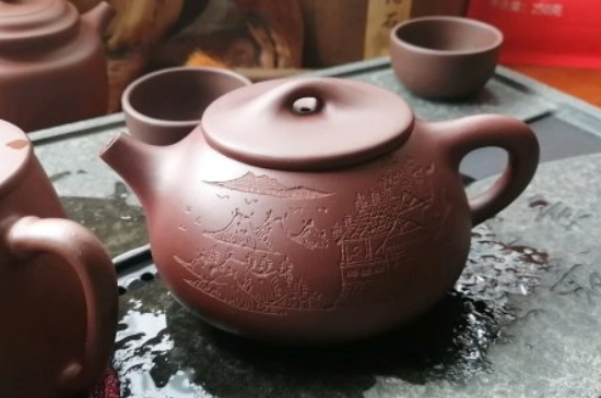 紫砂開壺和不開壺的區(qū)別，<a href=http://m.rongxm.com/chaju/zisha/ target=_blank class=infotextkey>紫砂壺開壺</a>的正確方法及開壺建議