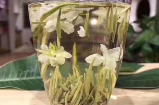 茉莉銀針適合什么人喝，茉莉銀針茶有什么功效