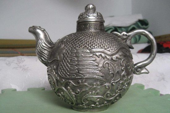 銀壺泡茶后為什么會(huì)變黑，銀壺內(nèi)膽發(fā)黑怎么辦