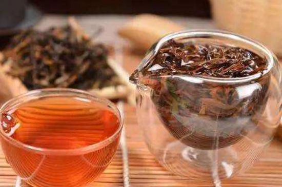 綠茶加重濕氣？濕氣體質(zhì)寒的人能喝綠茶嗎