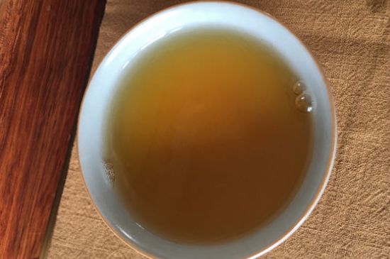 金駿眉第一泡不能喝！金駿眉喝之前需要洗茶