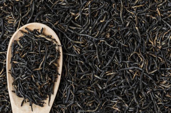 紅茶放置10年還能喝嗎，多年過期紅茶居然還能喝？