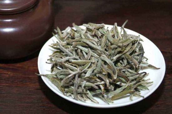 什么人不能喝白茶，白茶不宜什么人喝？