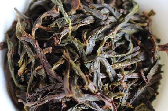 蜜蘭香和鴨屎香區(qū)別，鳳凰單樅鴨屎香vs蜜蘭香圖片對比