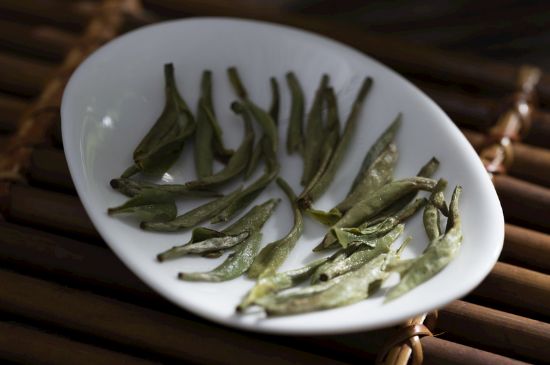 新白毫銀針和老白毫銀針的區(qū)別，新老白毫銀針的品質(zhì)特征