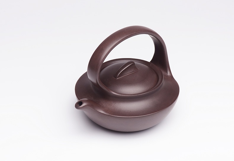 提梁精美紫砂壺，創(chuàng)意手工紫砂壺