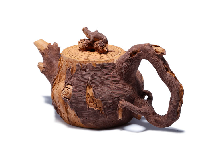 仿木外皮紫砂壺，創(chuàng)意木樁手工雕刻紫砂壺